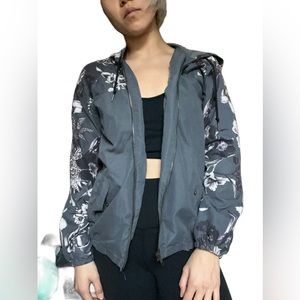 Obey Propaganda Grey/Floral Zipper Jacket with Hood size Large